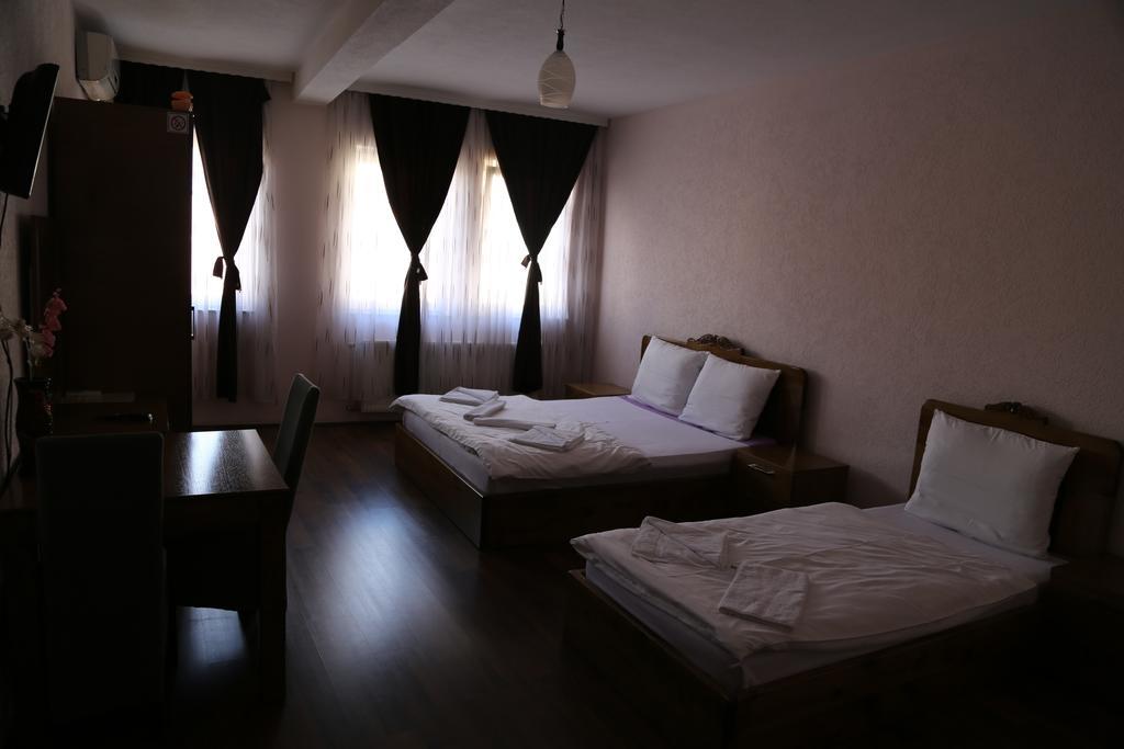 Hotel Antika Prizren Cameră foto